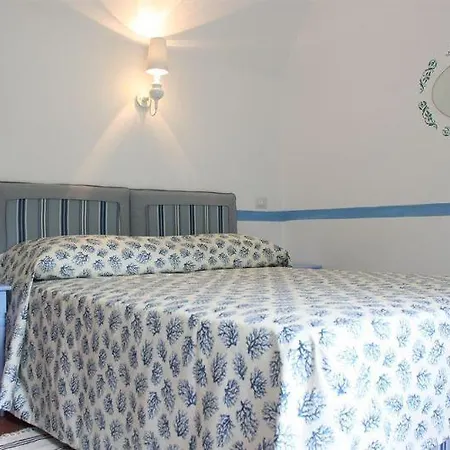 Torre Dello Ziro 2*